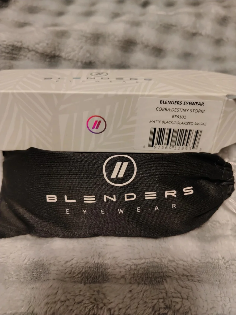 Blenders Men’s Matte Black Sunglasses – Polarized Everyday Shades